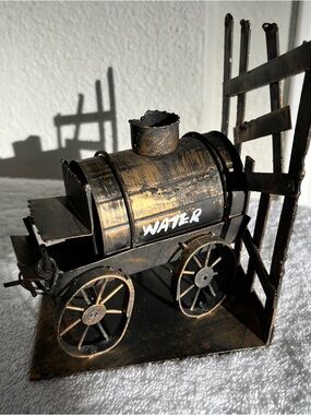 Vintage-Inspired Water Wagon Decorative Accent
